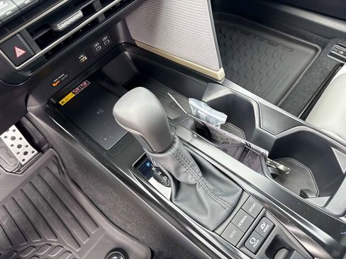 New 2026 Toyota Camry SE image 25