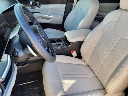 Used 2025 Kia Sorento EX w/ EX Panoramic Sunroof Package