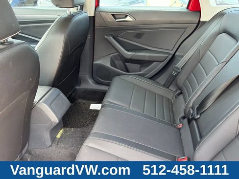Used 2023 Volkswagen Jetta SE FWD image 26