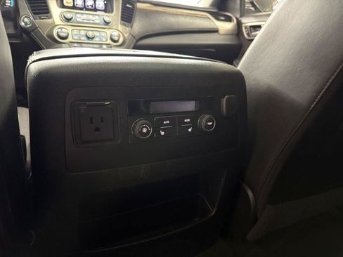 Used 2017 GMC Yukon Denali AWD/4WD image 31