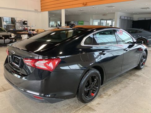 Used 2022 Chevrolet Malibu LT image 5