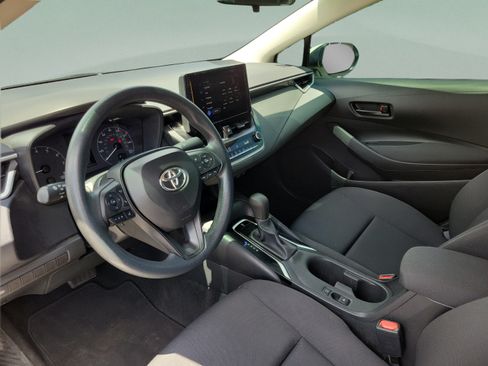 Used 2023 Toyota Corolla LE FWD image 16