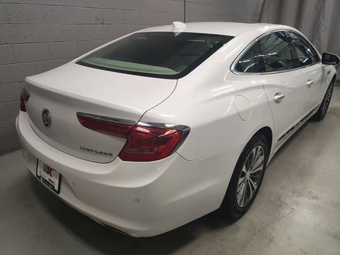 Used 2019 Buick LaCrosse Essence w/ Sun and Shade Package FWD image 2