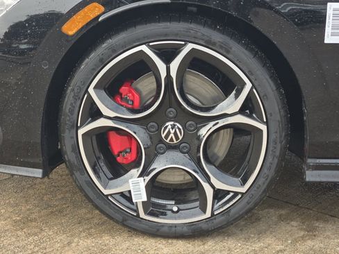 New 2026 Volkswagen GTI Autobahn image 8