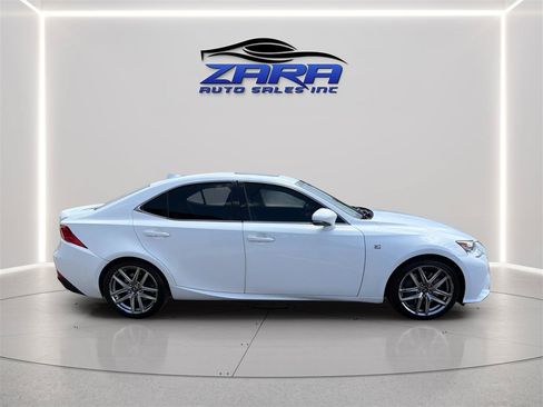 Used 2016 Lexus IS 300 AWD image 8
