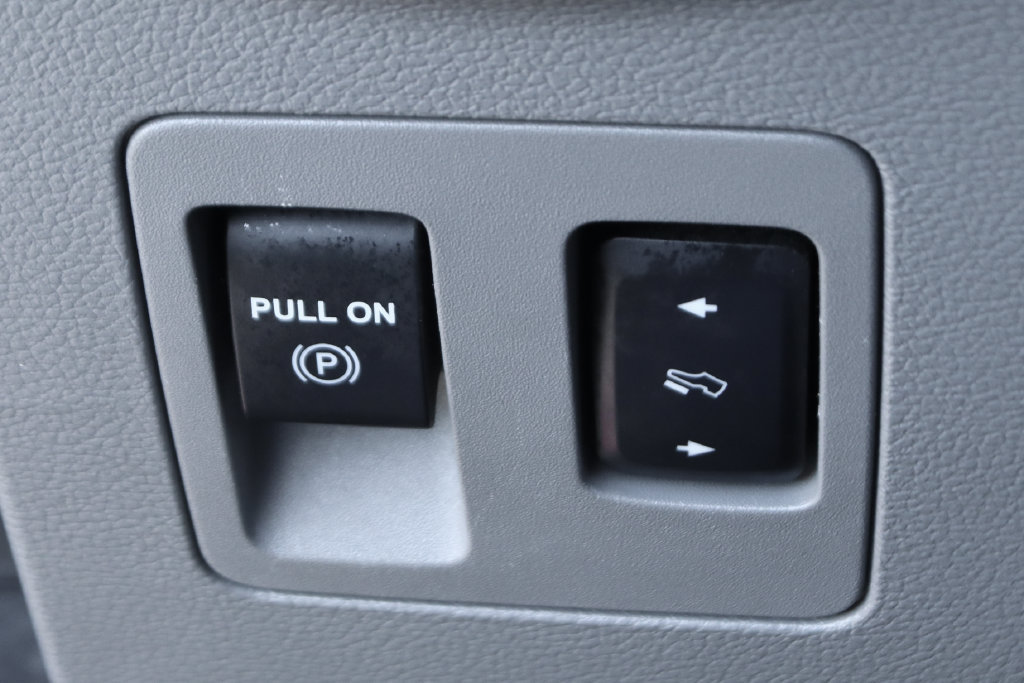 Used 2019 Ford F150 XLT w/ Equipment Group 302A Luxury AWD/4WD image 21