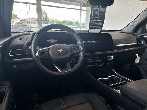 Certified 2024 Chevrolet Traverse RS image 22