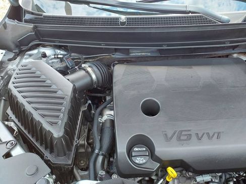 Used 2023 Buick Enclave Essence w/ Experience Buick Package AWD/4WD image 15