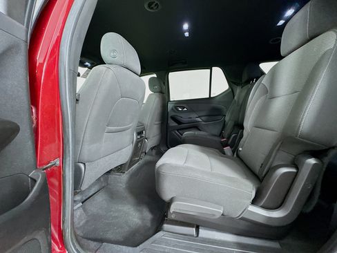 Used 2022 Chevrolet Traverse LT AWD/4WD image 23