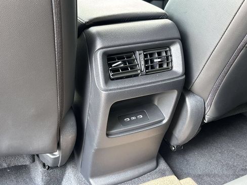 Used 2025 Honda CR-V EX-L image 23
