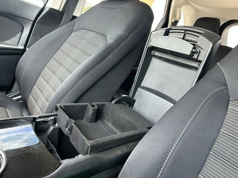 Used 2016 Ford Edge SEL AWD/4WD image 37