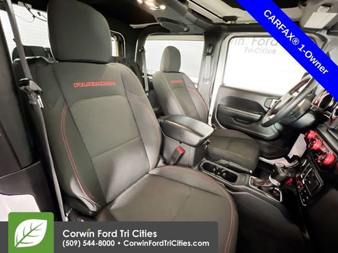 Used 2022 Jeep Wrangler Rubicon w/ Cold Weather Group image 16