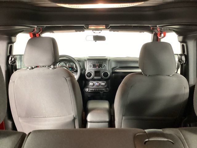 Used 2018 Jeep Wrangler Unlimited Sport AWD/4WD image 28
