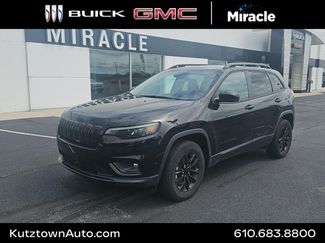 Used 2023 Jeep Cherokee Altitude Lux AWD/4WD video 1