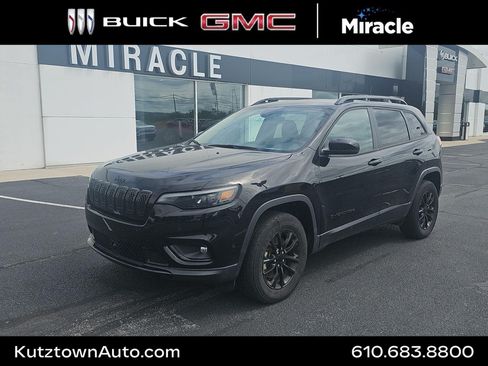 Used 2023 Jeep Cherokee Altitude Lux AWD/4WD image 1