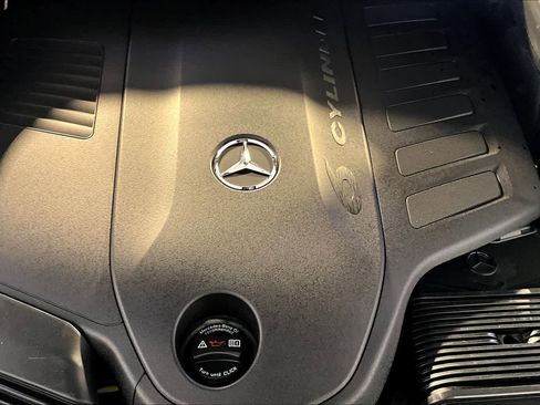 New 2026 Mercedes-Benz GLS 450 4MATIC image 15