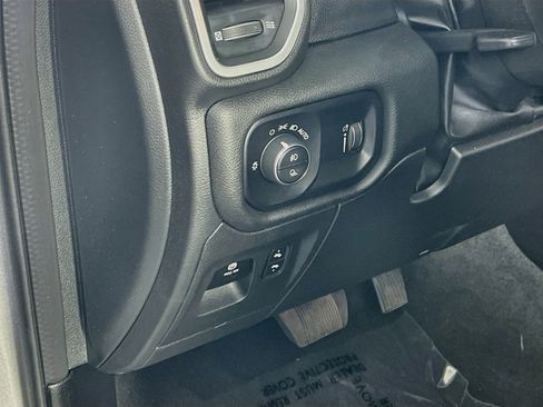 Used 2022 RAM 1500 Big Horn image 10