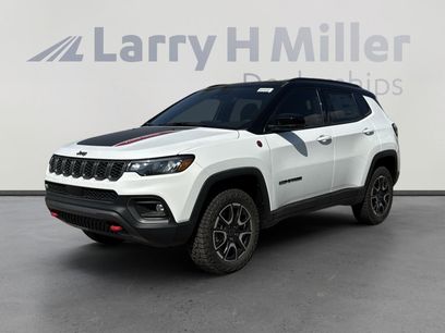 New 2025 Jeep Compass Trailhawk