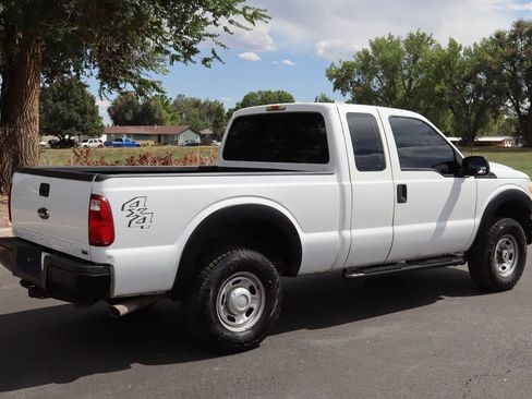 Used 2011 Ford F250 XL AWD/4WD image 4