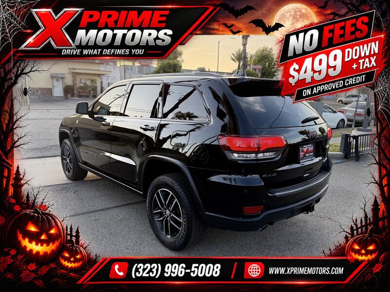 Used 2017 Jeep Grand Cherokee Trailhawk AWD/4WD image 5