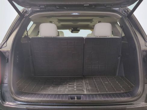 Used 2021 Hyundai Palisade Limited w/ Cargo Package FWD image 14