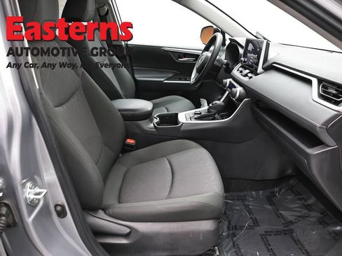 Used 2024 Toyota RAV4 XLE AWD/4WD image 23