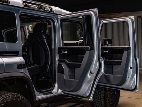 Used 2024 INEOS Grenadier image 28