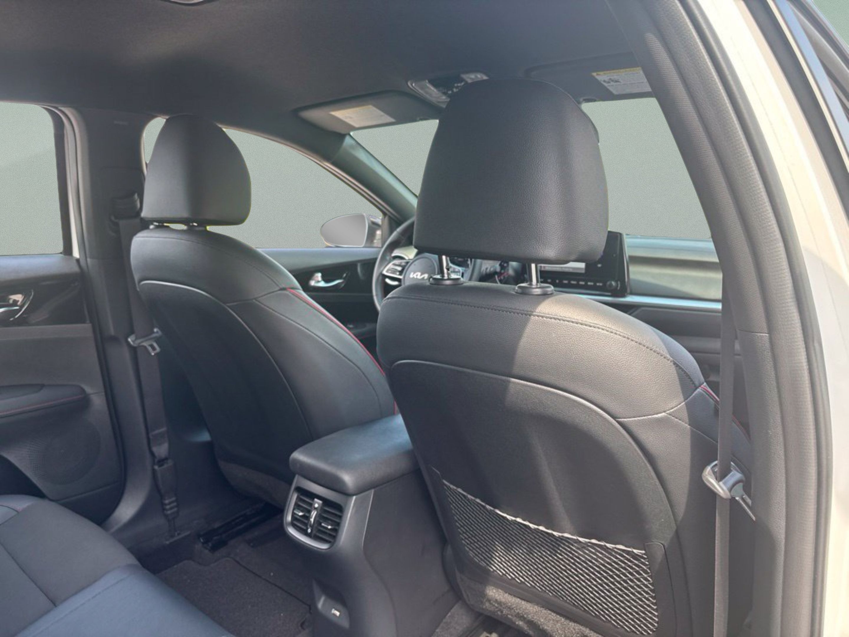 Used 2024 Kia Forte GT FWD image 21