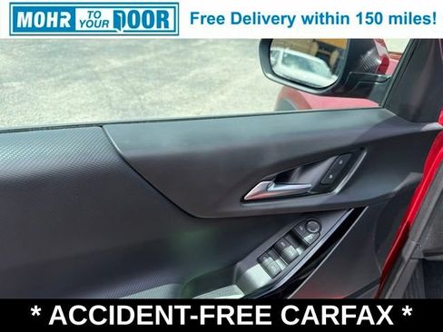Used 2025 Chevrolet Equinox LT w/ Safety and Technology Package FWD image 13