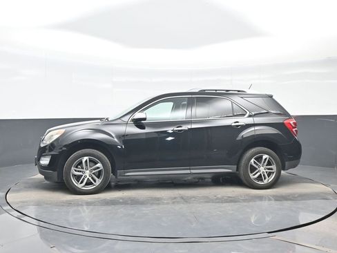 Used 2017 Chevrolet Equinox Premier w/ Enhanced Convenience Package AWD/4WD image 3
