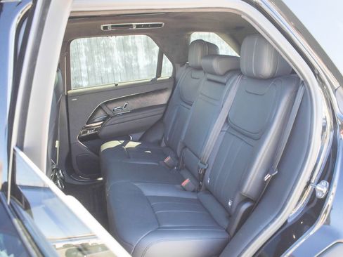 Used 2025 Land Rover Range Rover Sport Autobiography image 36