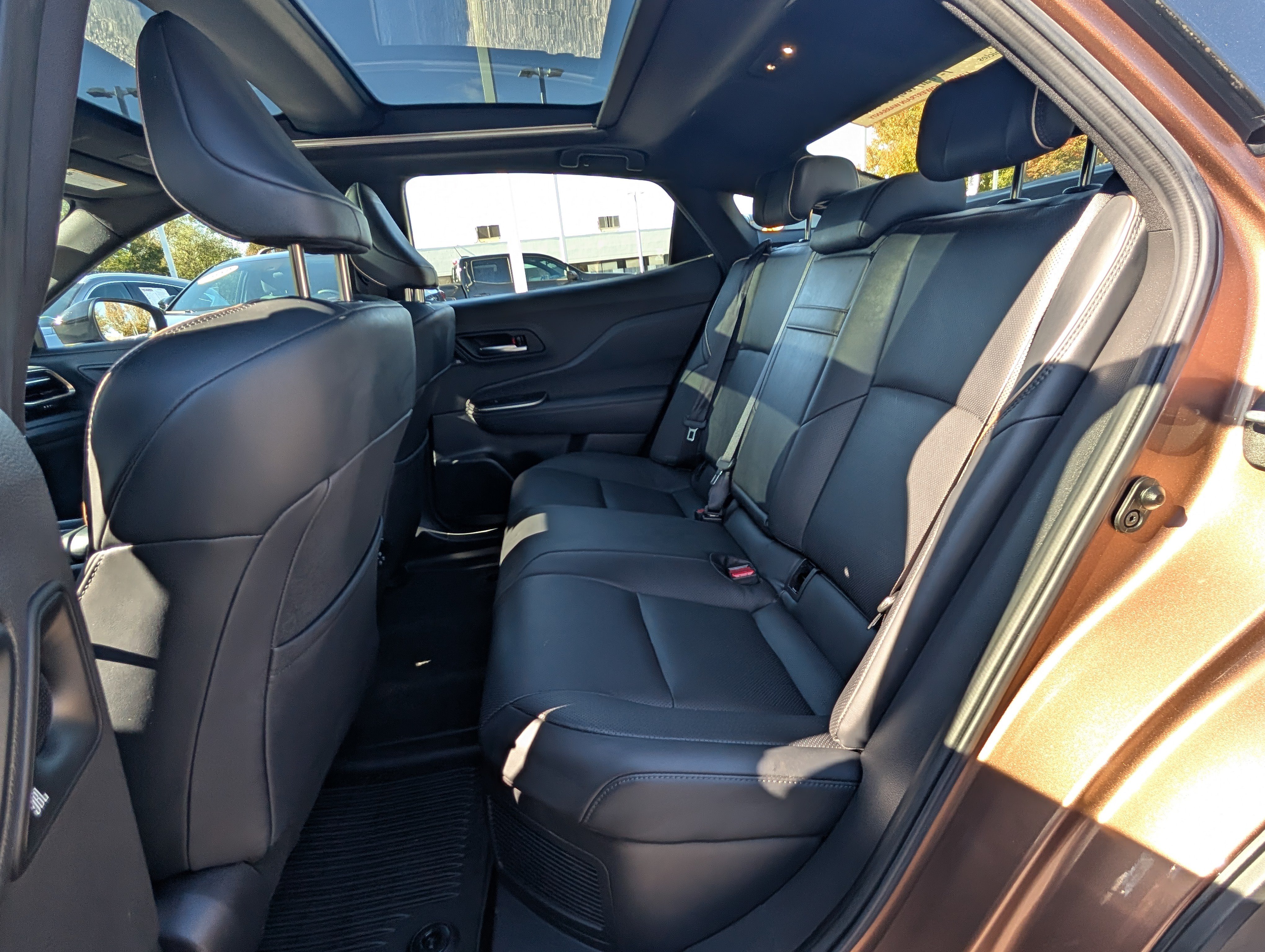 Used 2023 Toyota Crown Platinum AWD/4WD image 15