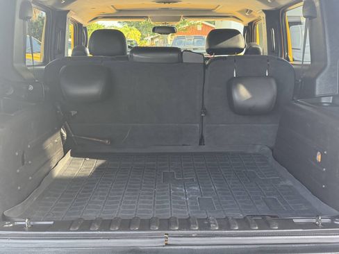 Used 2006 HUMMER H2 AWD/4WD image 16