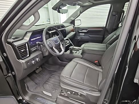 Used 2025 GMC Sierra 1500 Denali w/ Denali Reserve Package image 10
