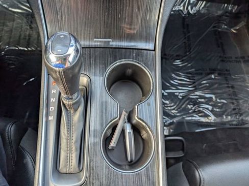 Used 2019 Chevrolet Impala LT image 15