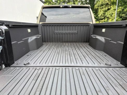 Used 2025 Toyota Tacoma TRD Sport RWD image 14