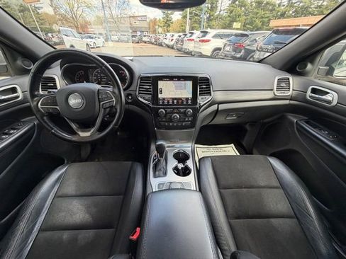 Used 2021 Jeep Grand Cherokee Altitude AWD/4WD image 13