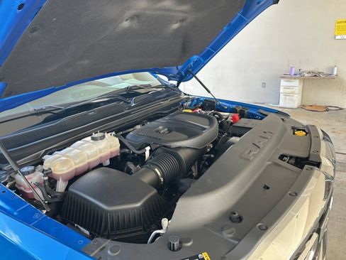 Certified 2025 RAM 1500 Big Horn AWD/4WD image 12