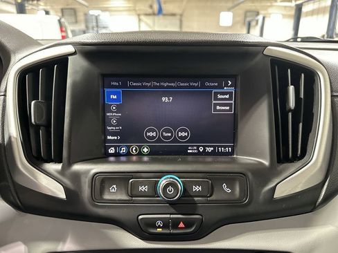 Used 2024 GMC Terrain SLE image 12