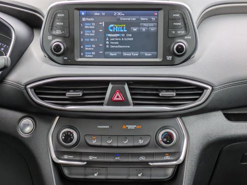 Used 2020 Hyundai Santa Fe SEL image 13