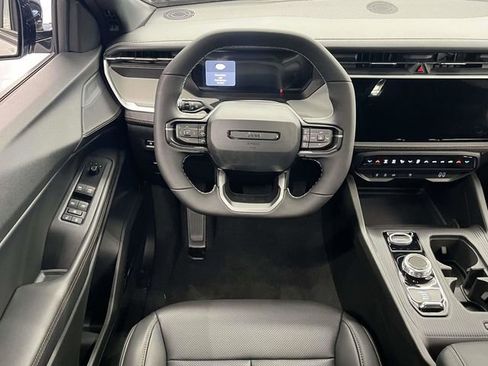 New 2026 Jeep Cherokee Laredo image 15