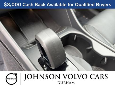 New 2026 Volvo XC40 B5 Core w/ Climate Package image 19