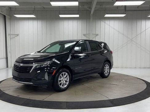 Used 2023 Chevrolet Equinox LT FWD image 4