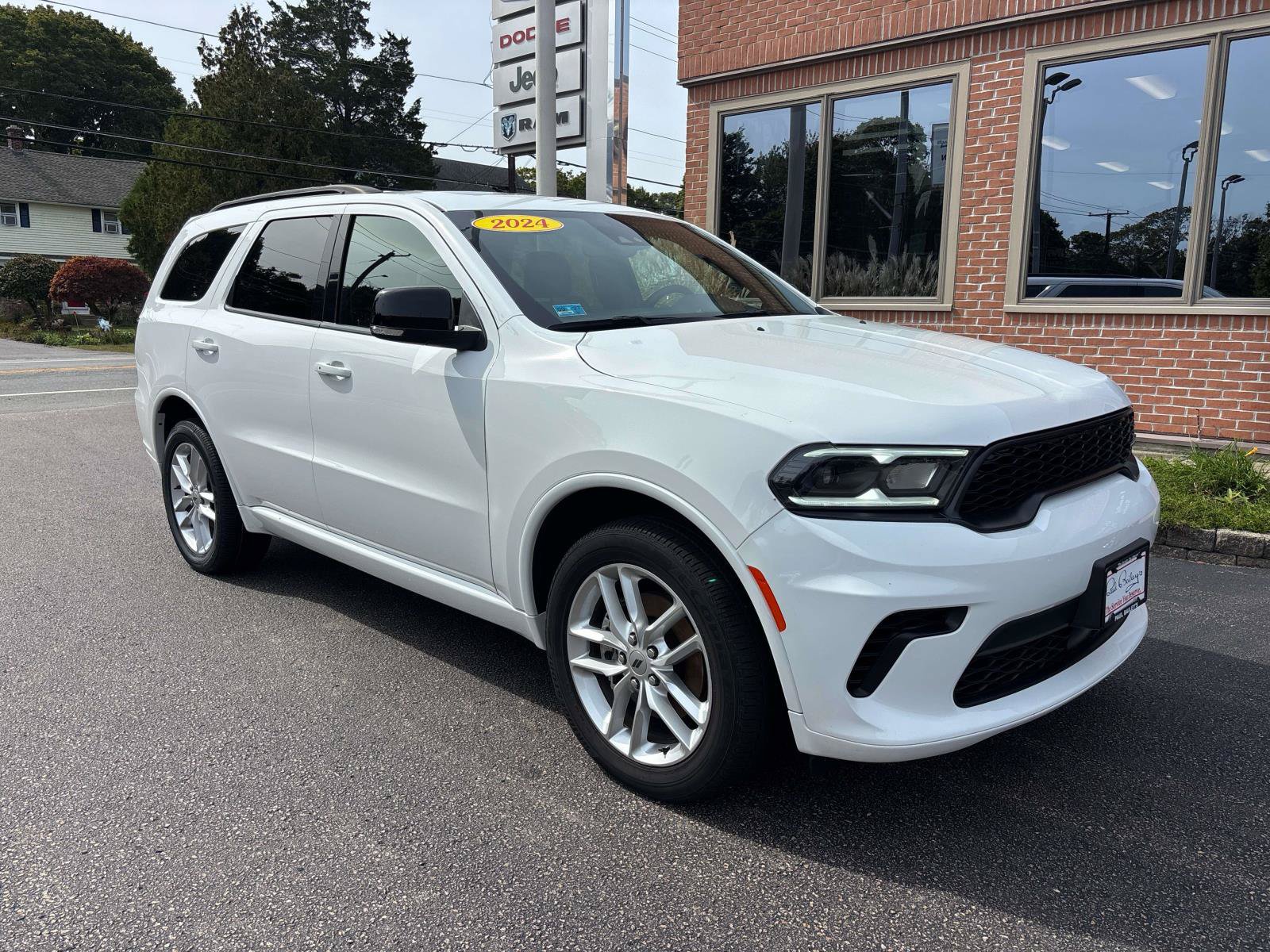 Used 2024 Dodge Durango GT AWD/4WD image 29