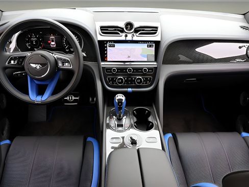 New 2026 Bentley Bentayga Speed AWD/4WD image 4