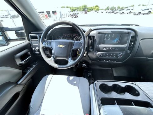 Certified 2017 Chevrolet Silverado 1500 W/T AWD/4WD image 13