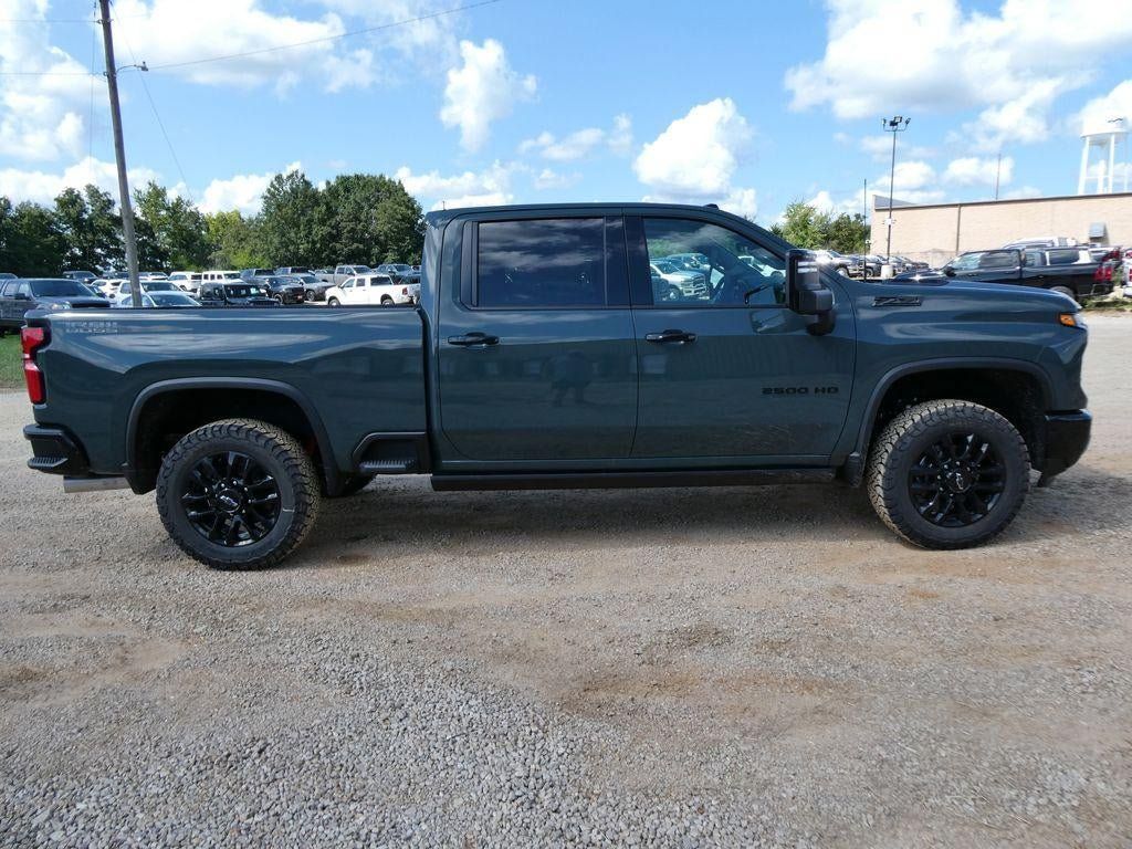 New 2026 Chevrolet Silverado 2500 LTZ w/ LTZ Plus Package AWD/4WD image 3