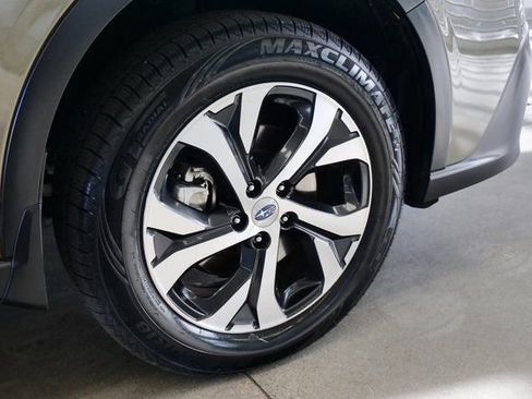 Used 2022 Subaru Outback Limited w/ Popular Package #2 image 8