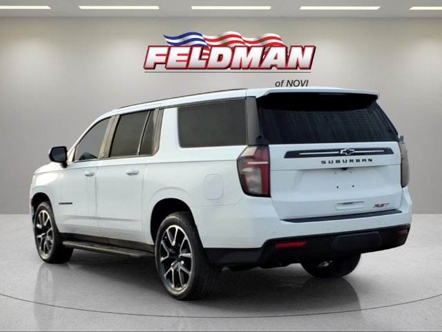 Used 2023 Chevrolet Suburban RST AWD/4WD image 3