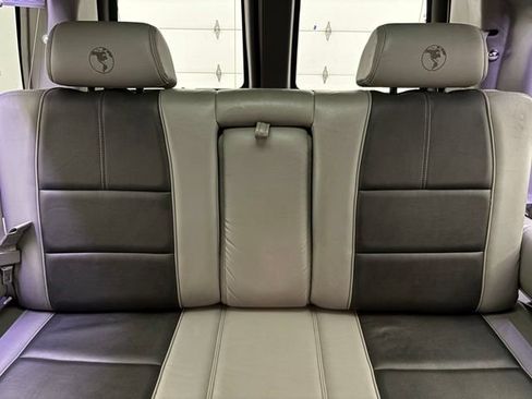Used 2015 GMC Savana 2500 RWD image 42